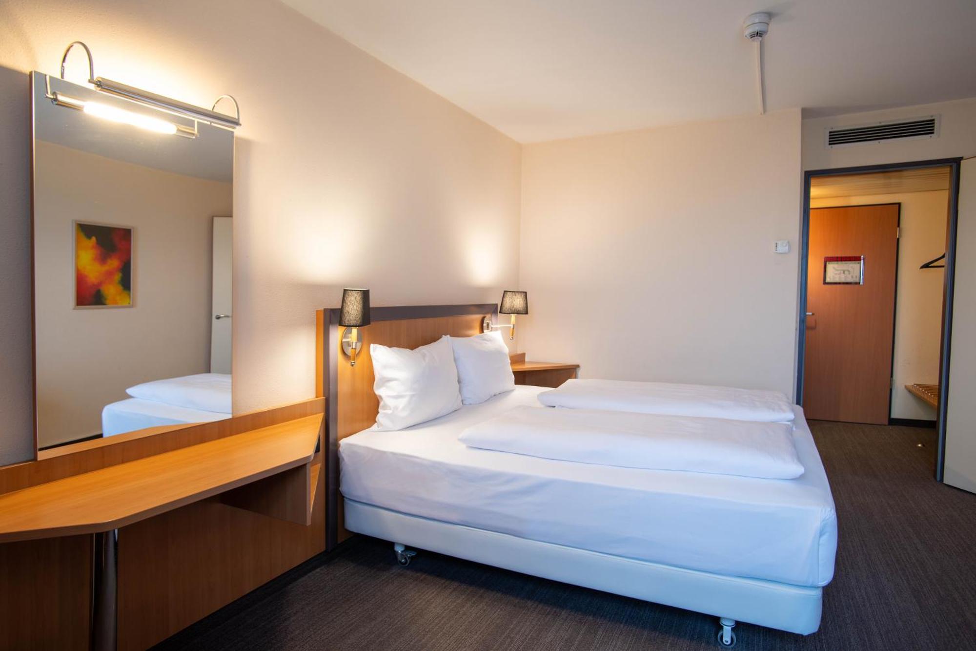 Best Western Conference Airporthotel Frankfurt Moerfelden מראה חיצוני תמונה