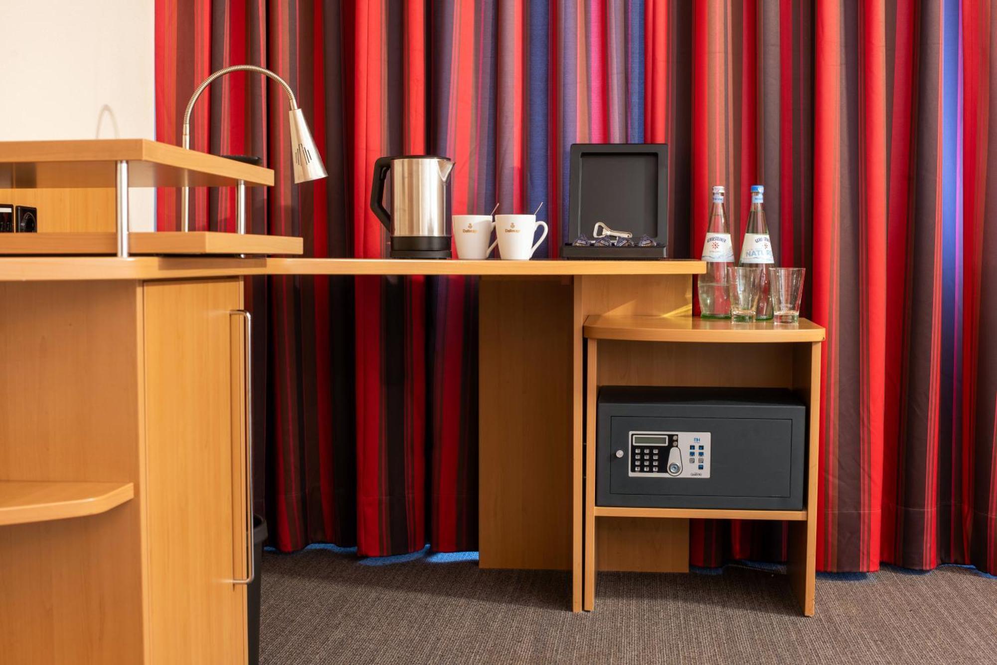 Best Western Conference Airporthotel Frankfurt Moerfelden מראה חיצוני תמונה